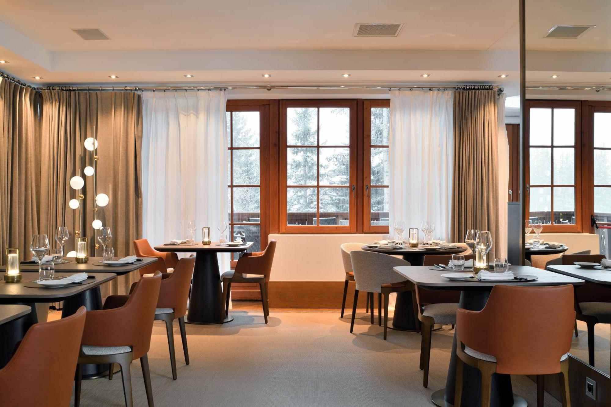 Le Strato 5* Courchevel
