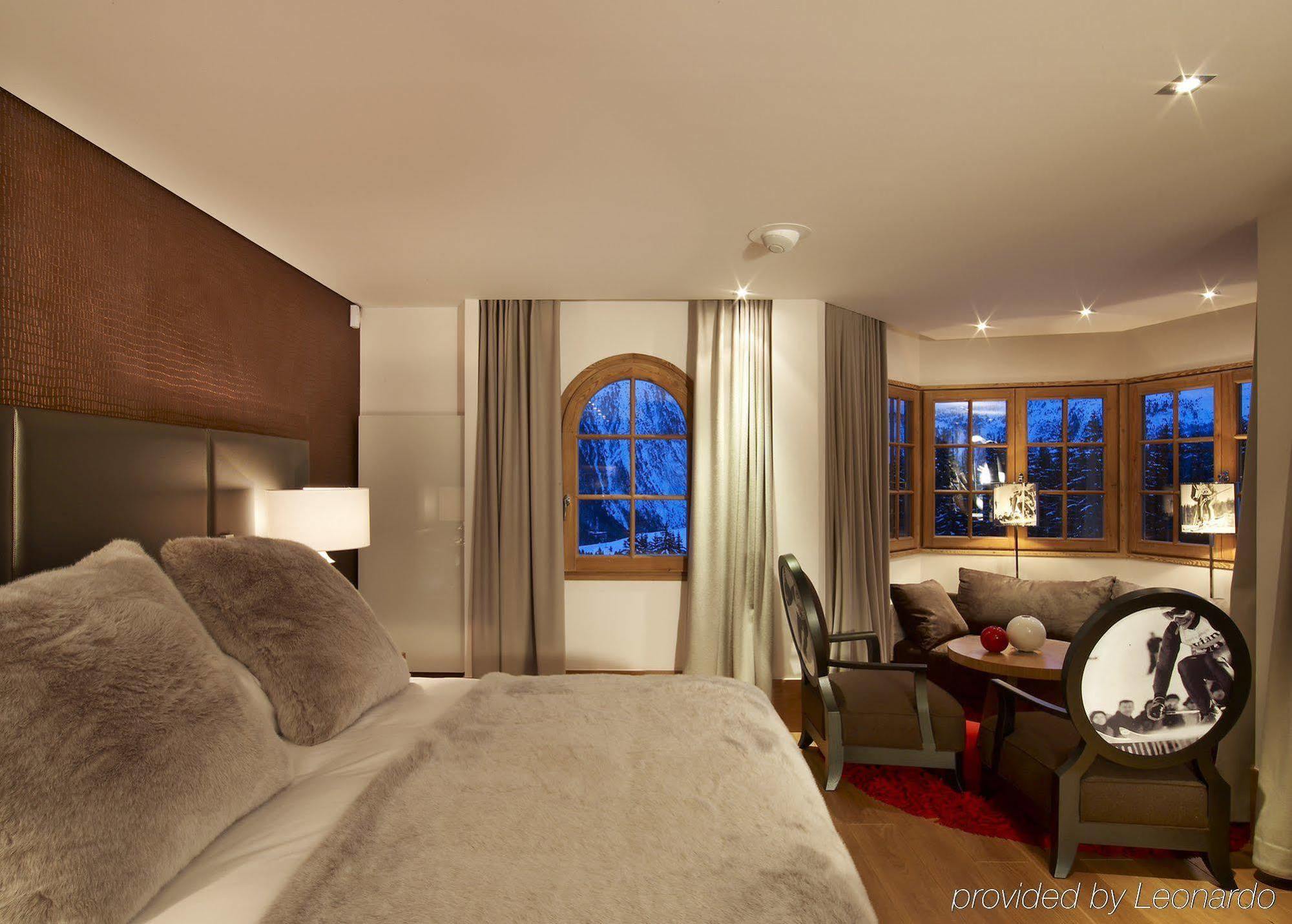 Le Strato Hotel 5*