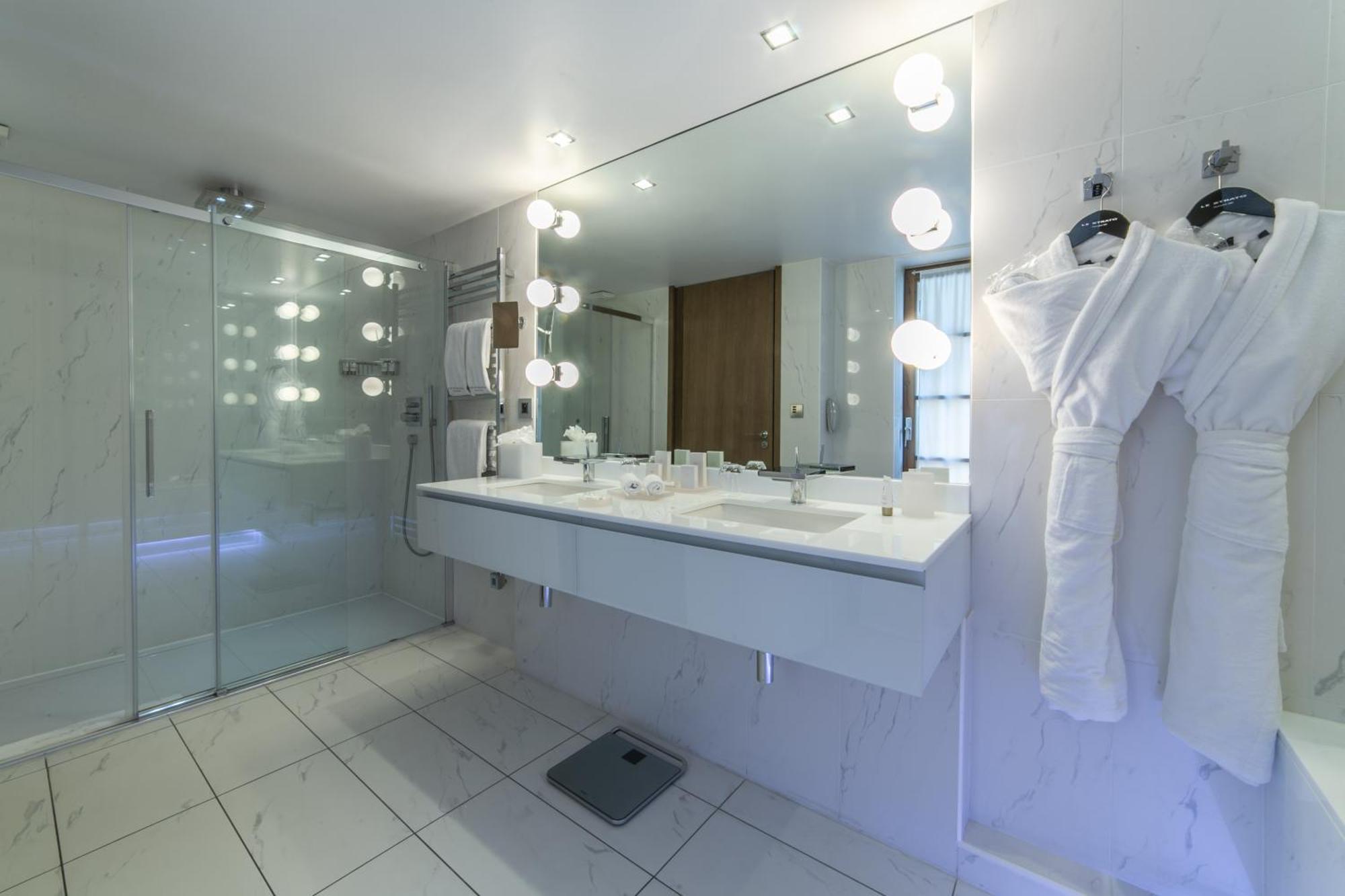 Le Strato Hotel Courchevel